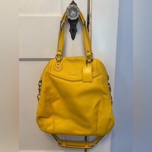 Coach Vibrant Yellow Leather Shoulder Bag 💛